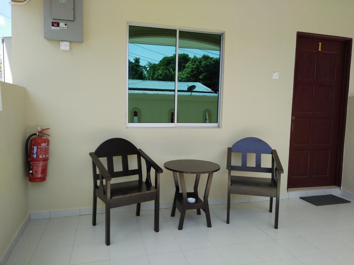 Sri Melor Inn Pantai Cenang  Exteriör bild
