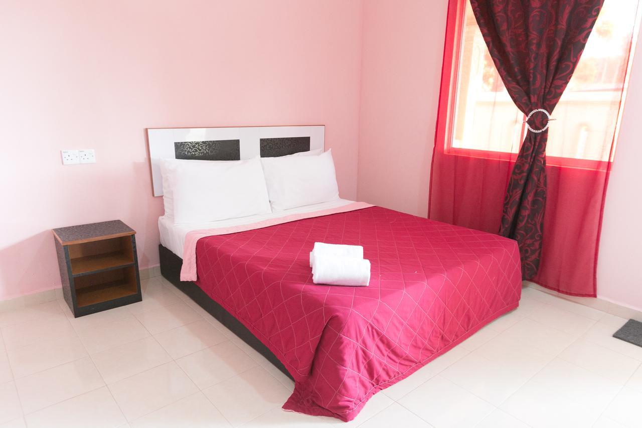 Sri Melor Inn Pantai Cenang  Exteriör bild